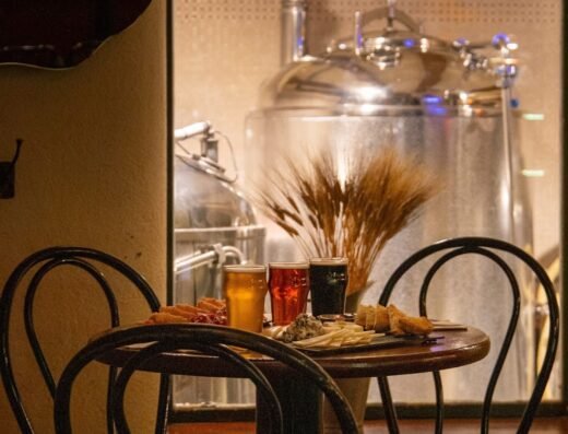 La Cervesera Artesana Pub-Brewery